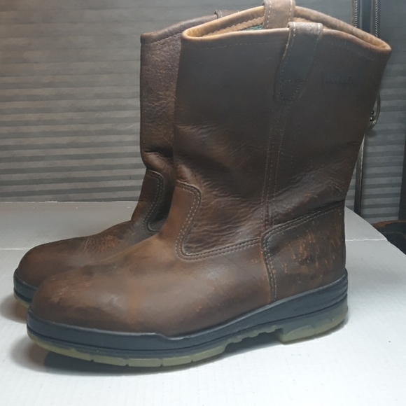 insulated waterproof wellington boots